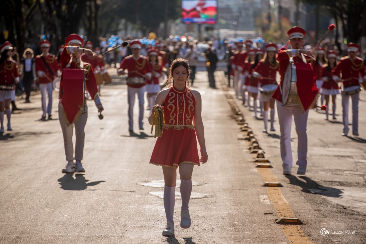 Concórdia destacou seus 70 anos em desfile