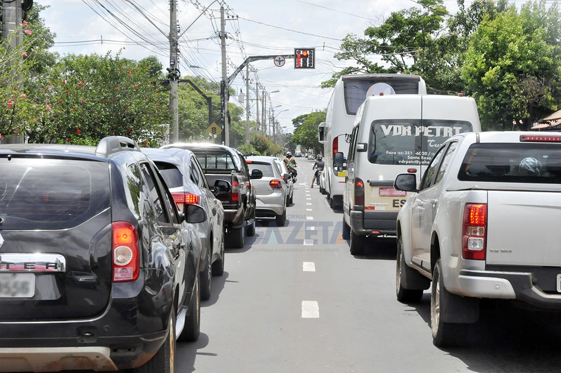 Quase 1.500 veículos estão sem o pagamento do IPVA em Santa Rosa