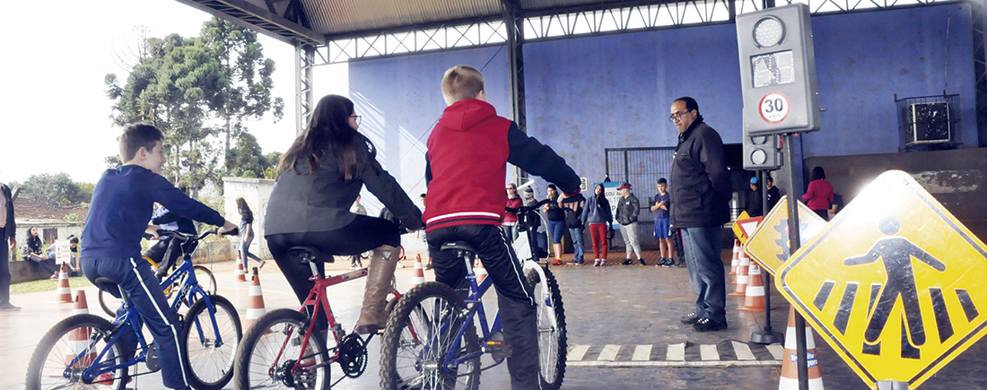 Empresa aposta na educação para o trânsito