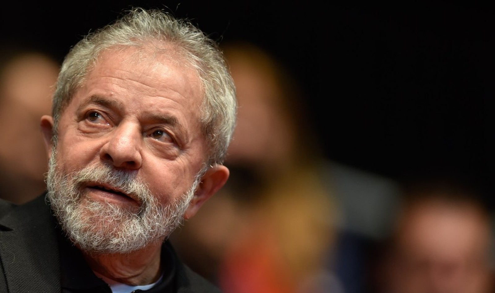 Lula é condenado a 12 anos e 11 meses de prisão em ação da Lava Jato sobre sítio de Atibaia