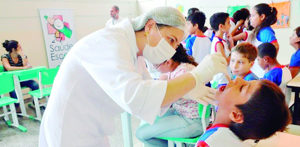 Programa Saúde na Escola em andamento