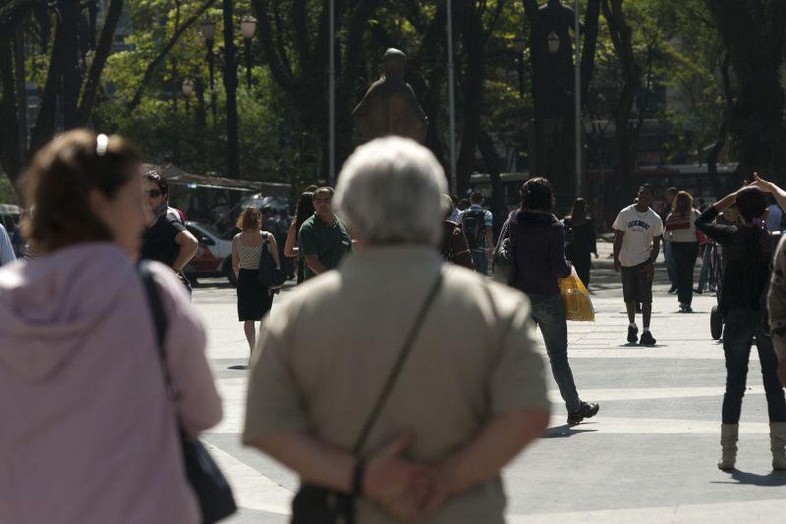 Expectativa de vida aumenta mais de três meses e chega a 76,3 anos