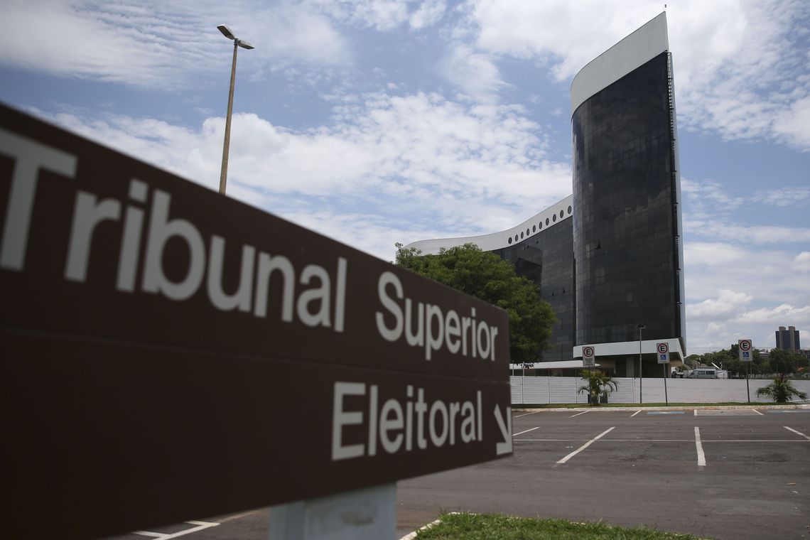 TSE aprova normas para eleição municipal de 2020