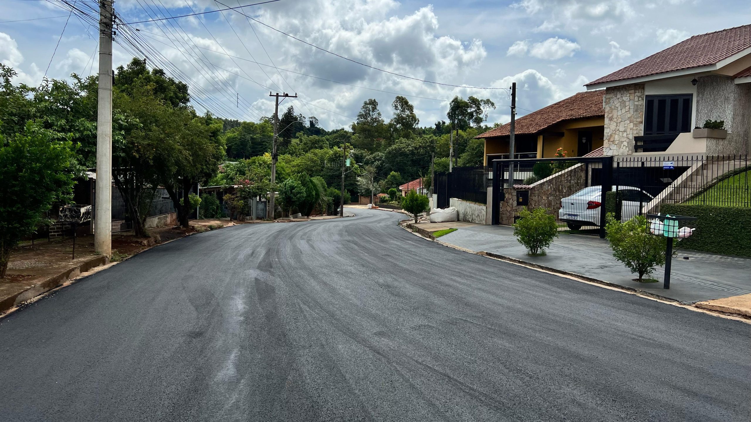 Concluídas obras estruturantes no bairro Timbaúva