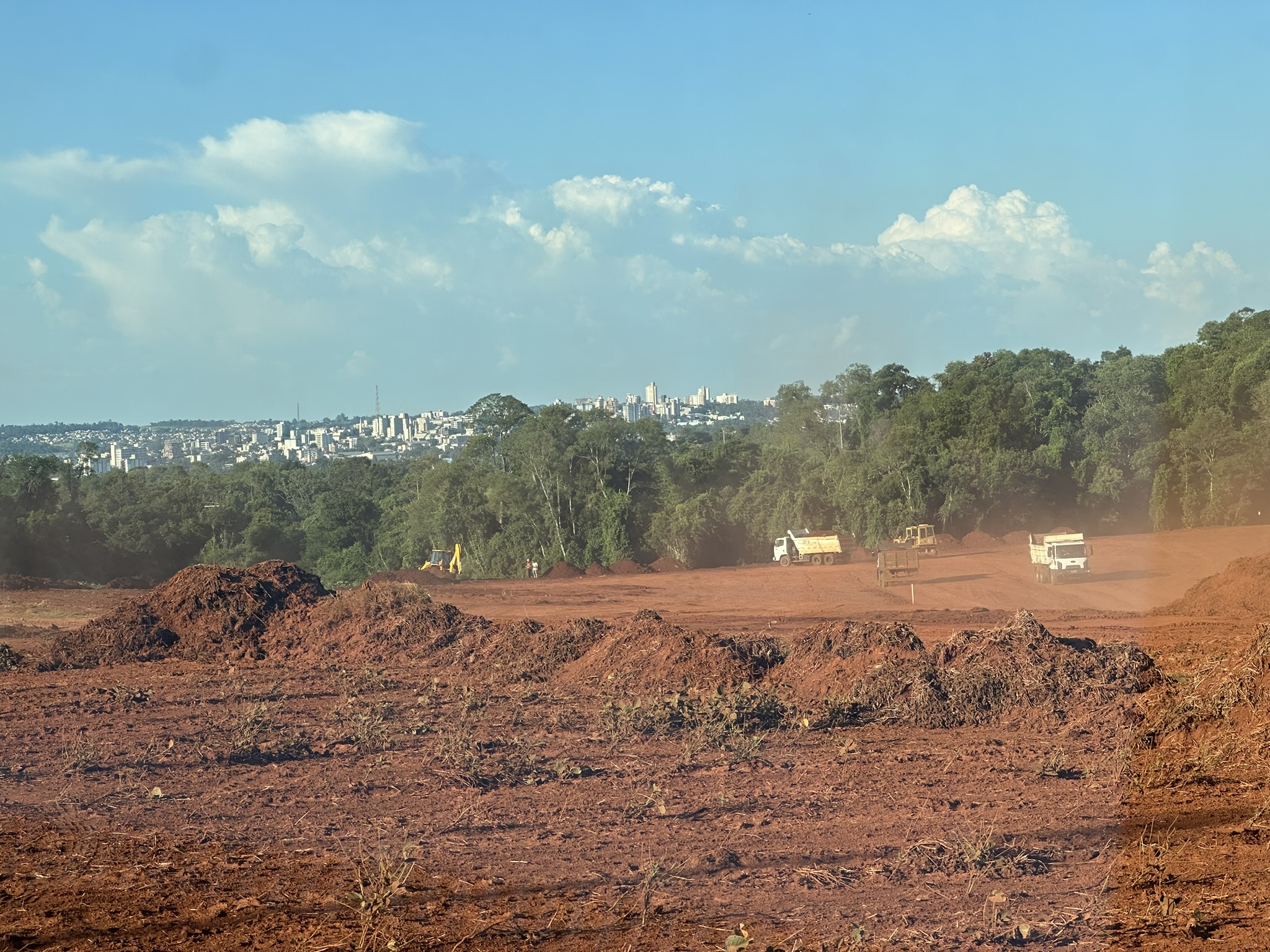 Obra do Aeroporto de Santa Rosa avança Obra do Aeroporto de Santa Rosa avança