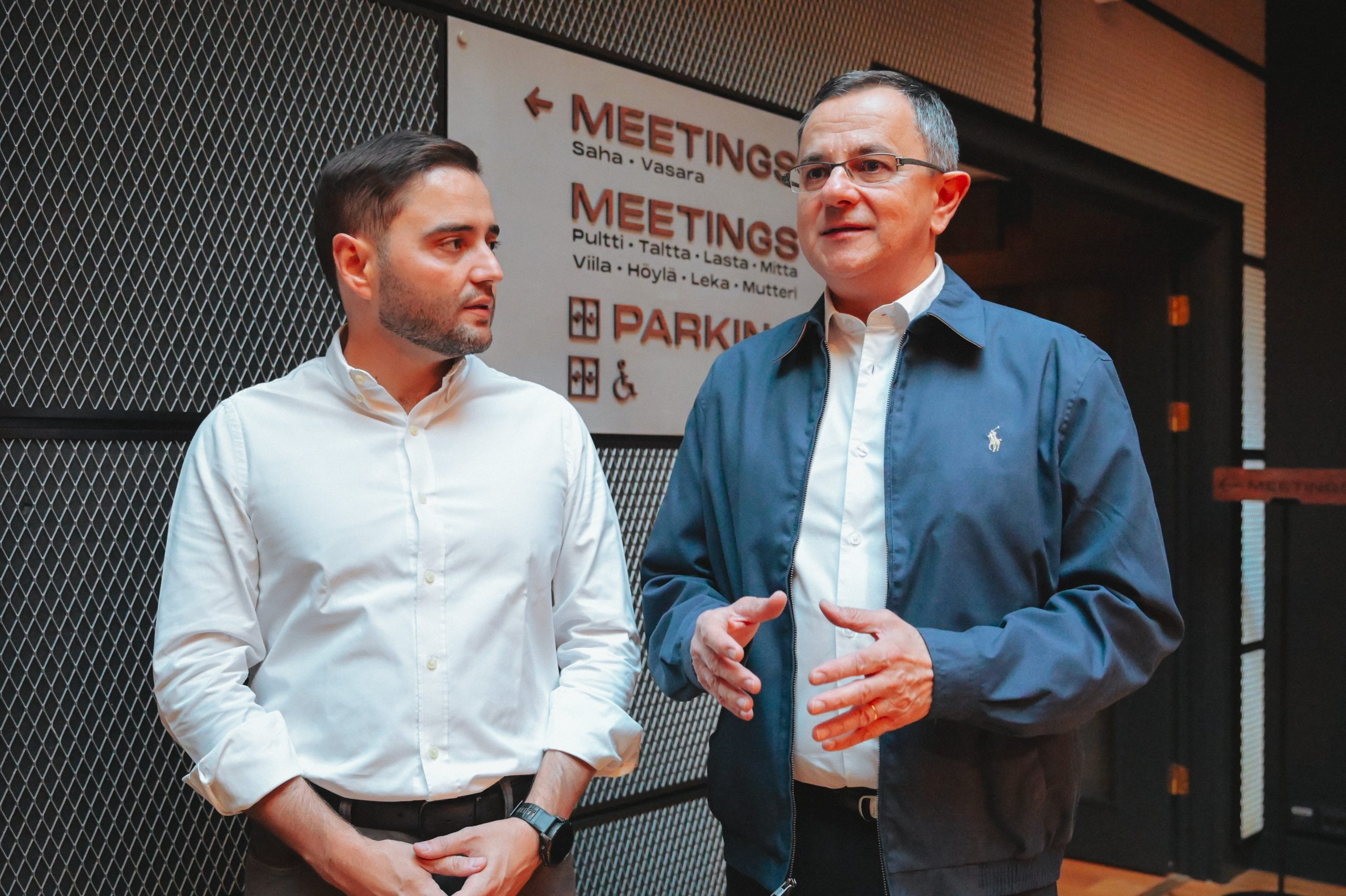 Missão Europa: Prefeito Anderson Mantei integra comitiva gaúcha em visita à Finlândia e Estônia com foco em inovação digital e resiliência