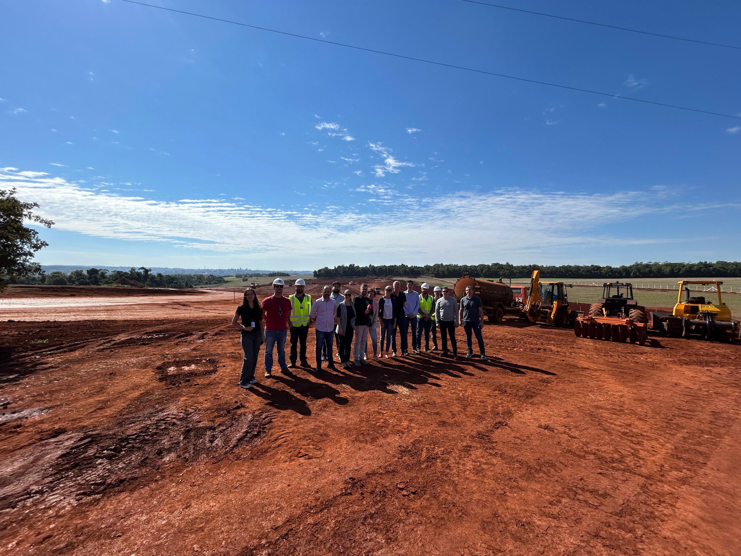 Imprensa visita obra do novo Aeroporto de Santa Rosa