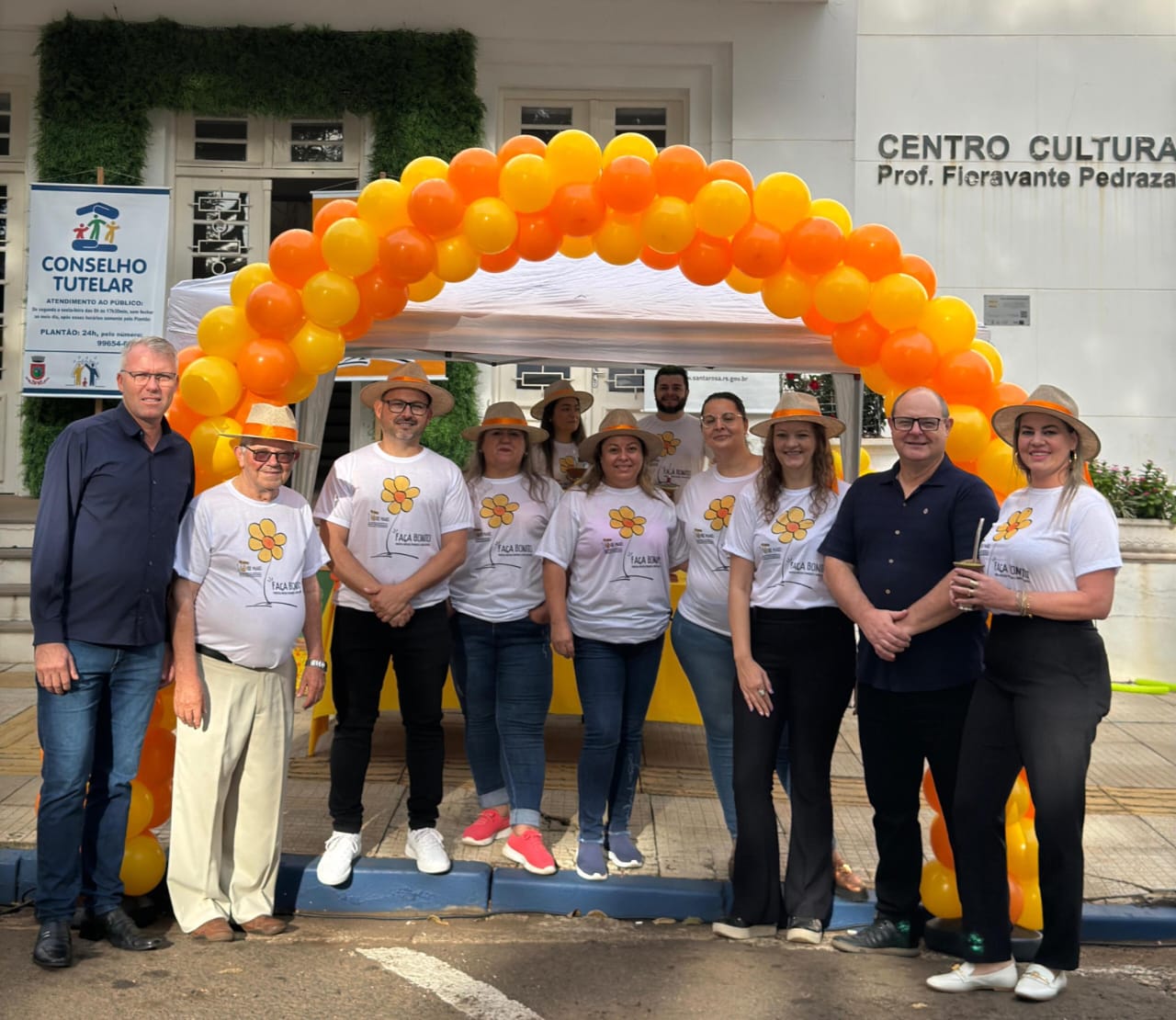 Ação de conscientização contra o abuso e a exploração sexual infantil foi realizada no sábado Ação de conscientização contra o abuso e a exploração sexual infantil foi realizada no sábado