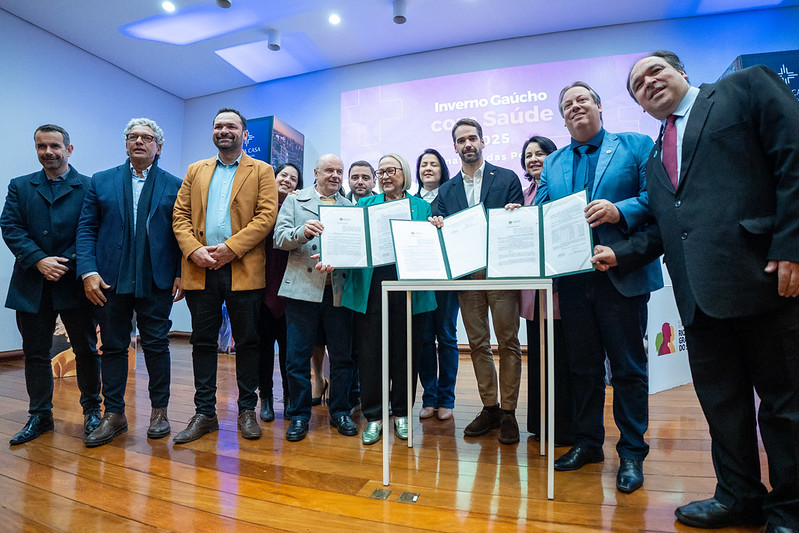 Diretora do HVS participa de anúncios do Estado em Porto Alegre Diretora do HVS participa de anúncios do Estado em Porto Alegre