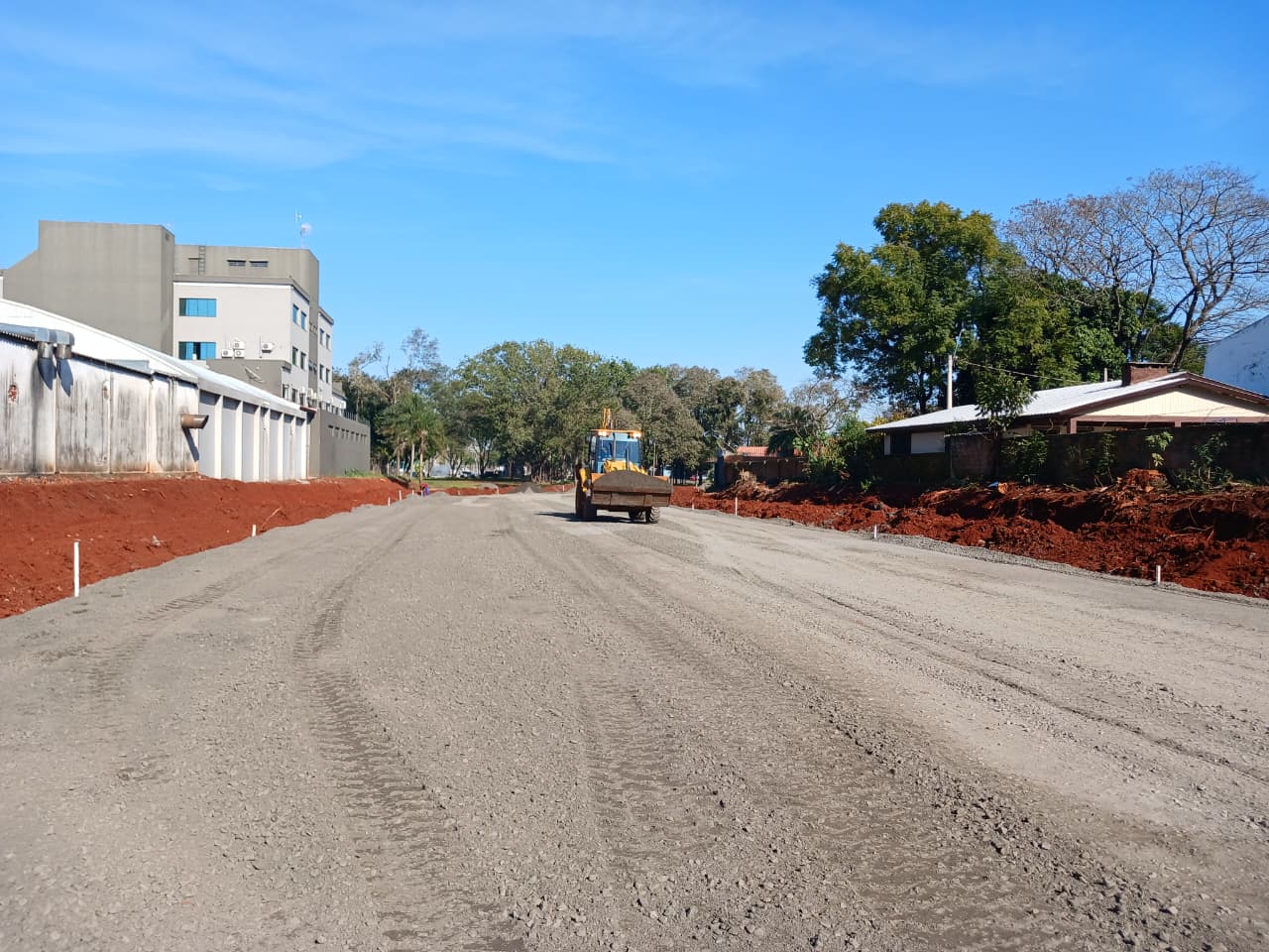 Avança a obra da abertura de nova rua estratégica no Plano de Mobilidade Urbana