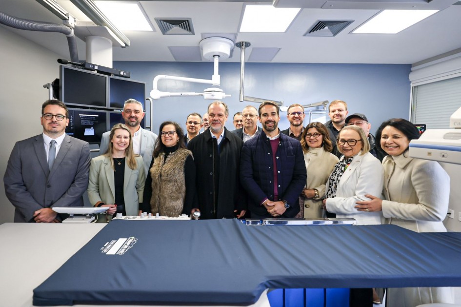 Hospital Vida & Saúde recebe governador Eduardo Leite para entrega de equipamentos da Cardiologia Hospital Vida & Saúde recebe governador Eduardo Leite para entrega de equipamentos da Cardiologia