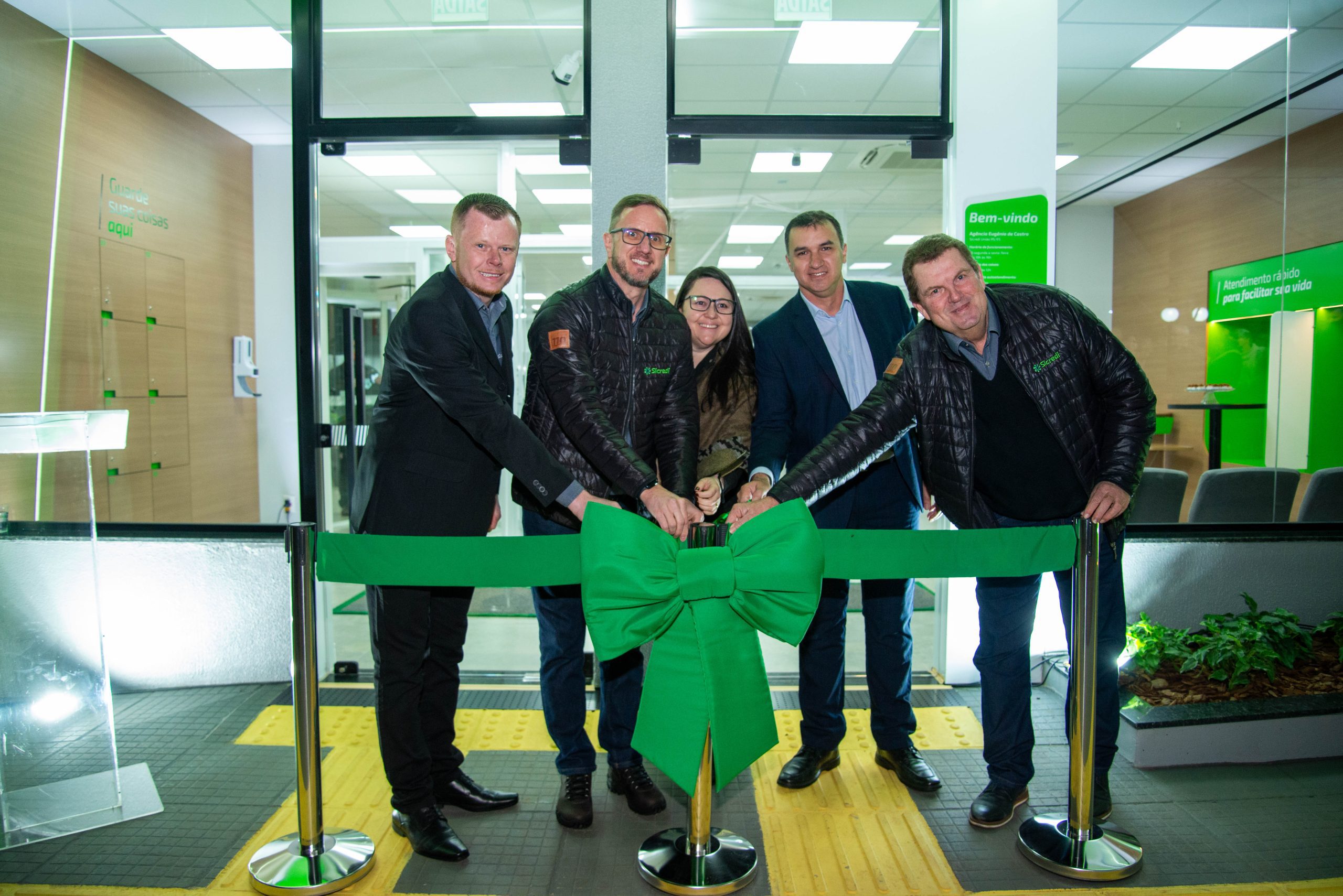 Sicredi União RS/ES reinaugura agência em Eugênio de Castro