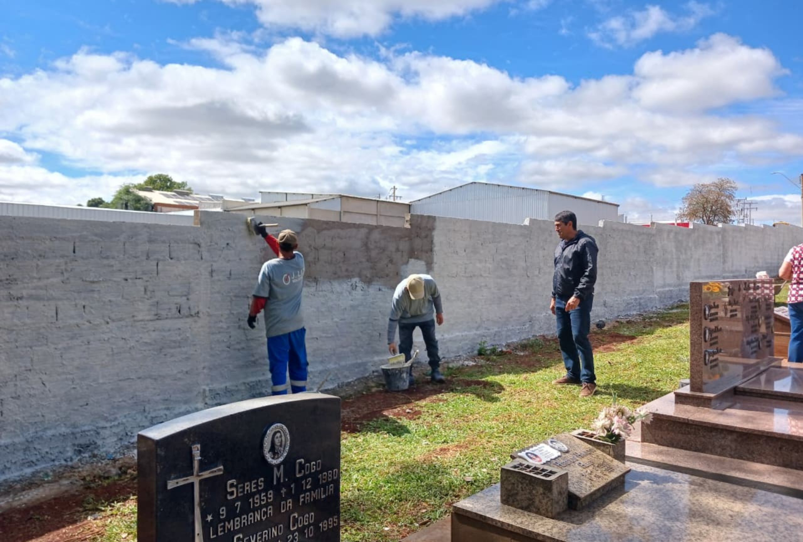 Cemitérios de Santa Rosa recebem melhorias para o Dia de Finados Cemitérios de Santa Rosa recebem melhorias para o Dia de Finados