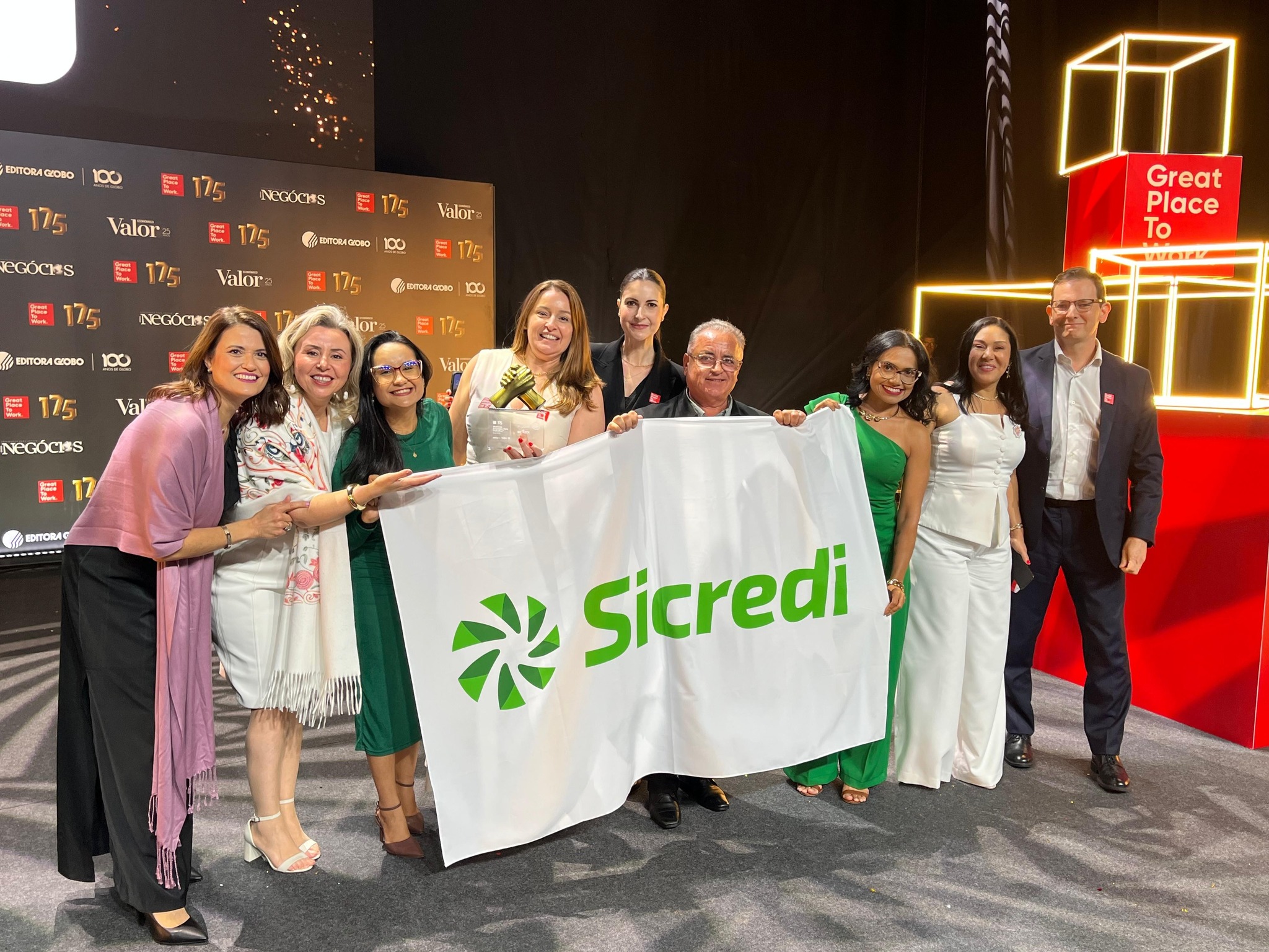 Sicredi é a Melhor Empresa para Trabalhar no Brasil Sicredi é a Melhor Empresa para Trabalhar no Brasil