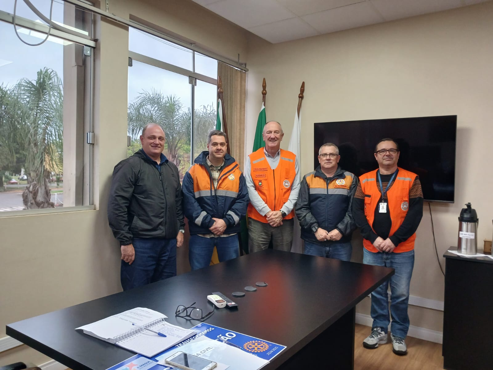 Prefeitura de Santa Rosa recebe representantes da Defesa Civil Prefeitura de Santa Rosa recebe representantes da Defesa Civil