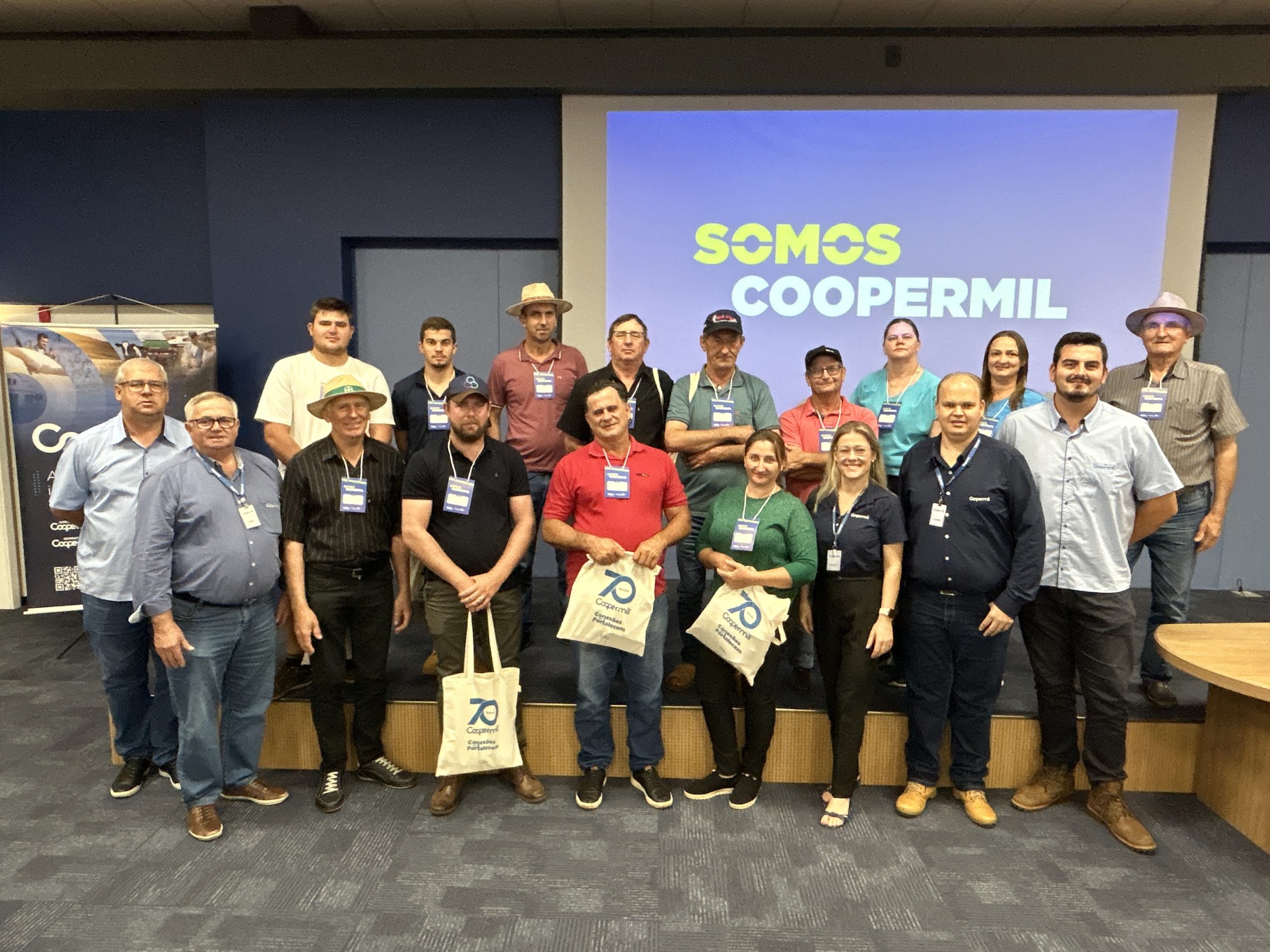 Coopermil realiza encontro com novos associados Coopermil realiza encontro com novos associados