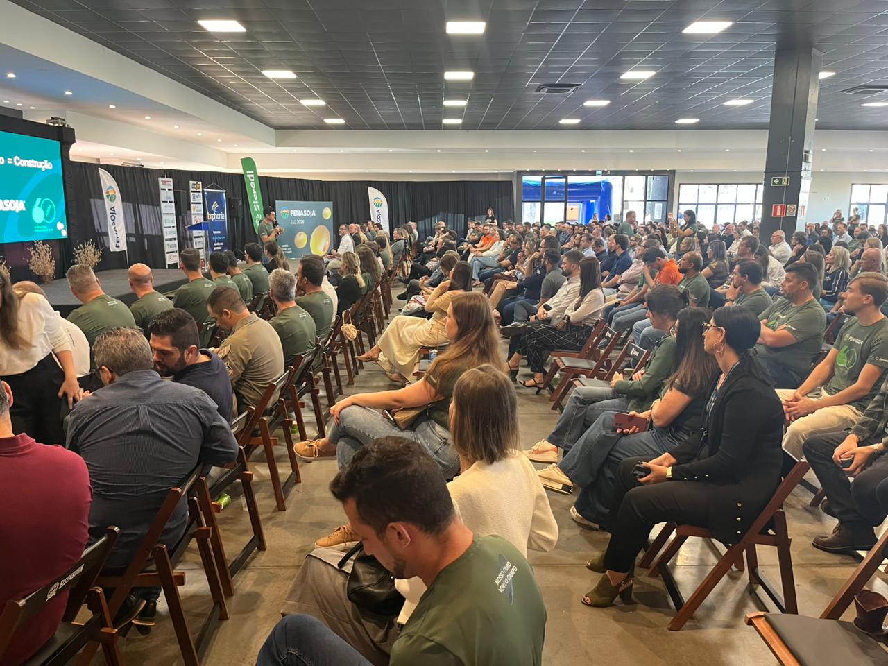 Fenasoja 2026 é lançada em Santa Rosa durante Café de Negócios Fenasoja 2026 é lançada em Santa Rosa durante Café de Negócios