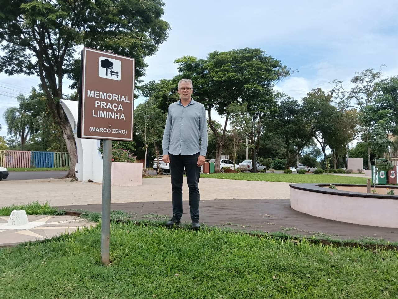 Prefeitura de Santa Rosa inicia instalação de placas de sinalização turística