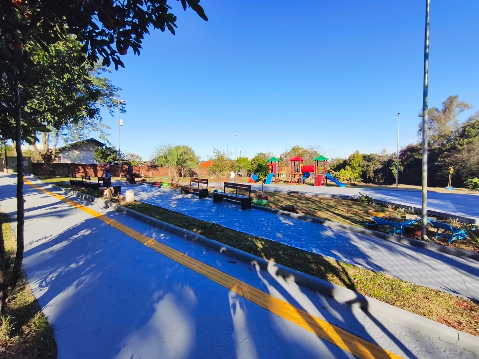 Prefeitura revitaliza Praça do Loteamento Silva
