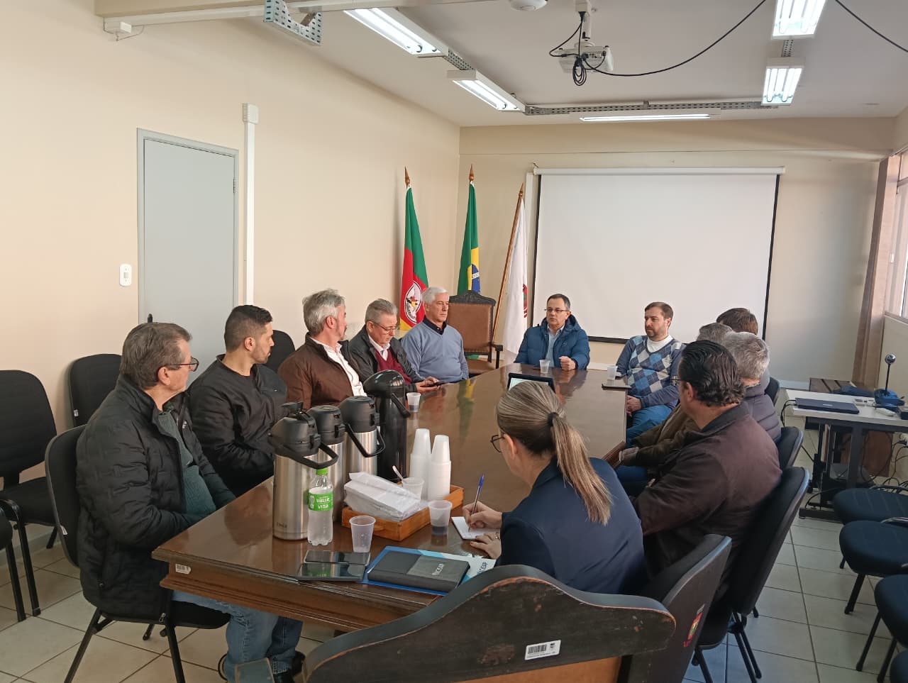 Municípios alinham demandas para DNIT