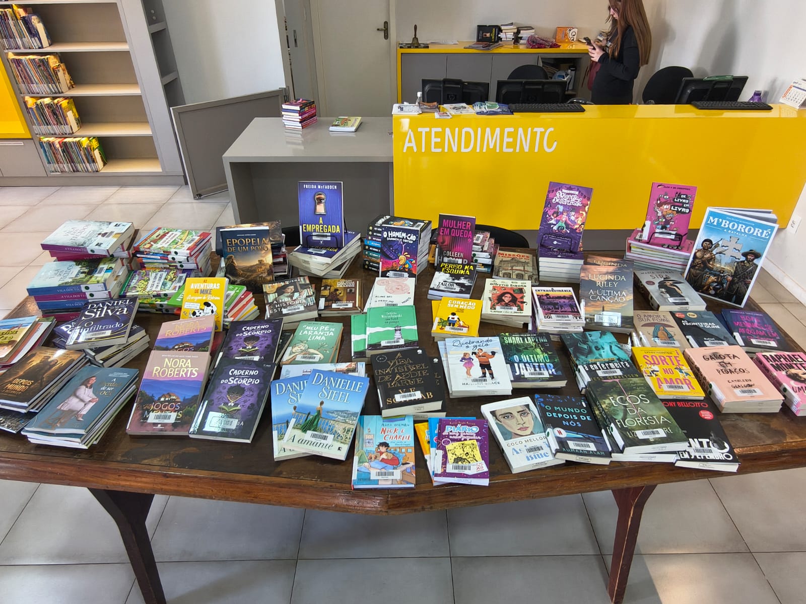 Biblioteca Pública Municipal recebe 240 novos exemplares