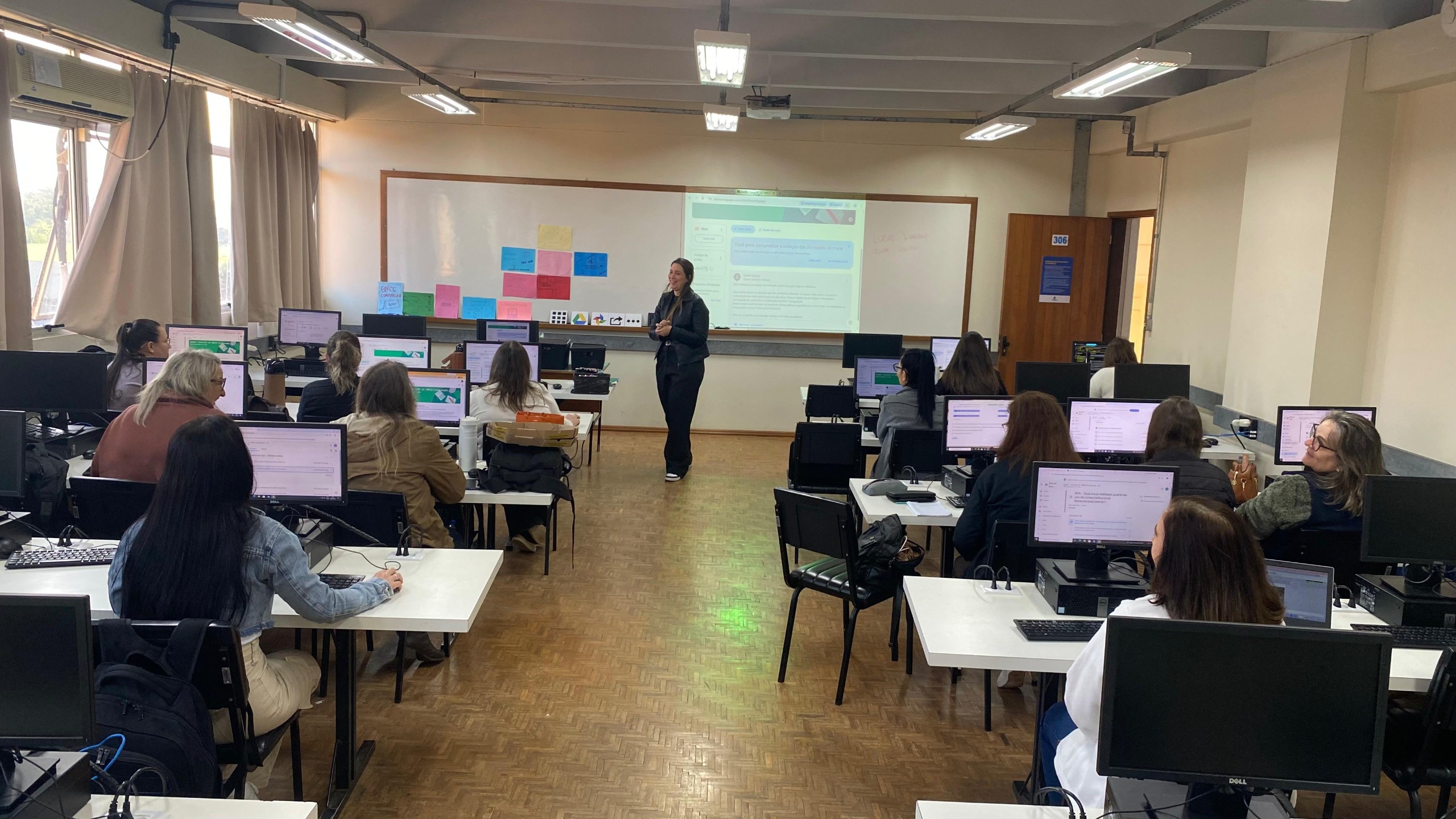 Formação fortalece ensino de tecnologia nas escolas de Santa Rosa