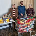 Cultura e solidariedade: Durante a 21ª Feira do Livro 145 kg de alimentos foram arrecadados e doados ao município
