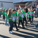 Desfile Cívico reúne cerca de 8 mil pessoas em Santa Rosa