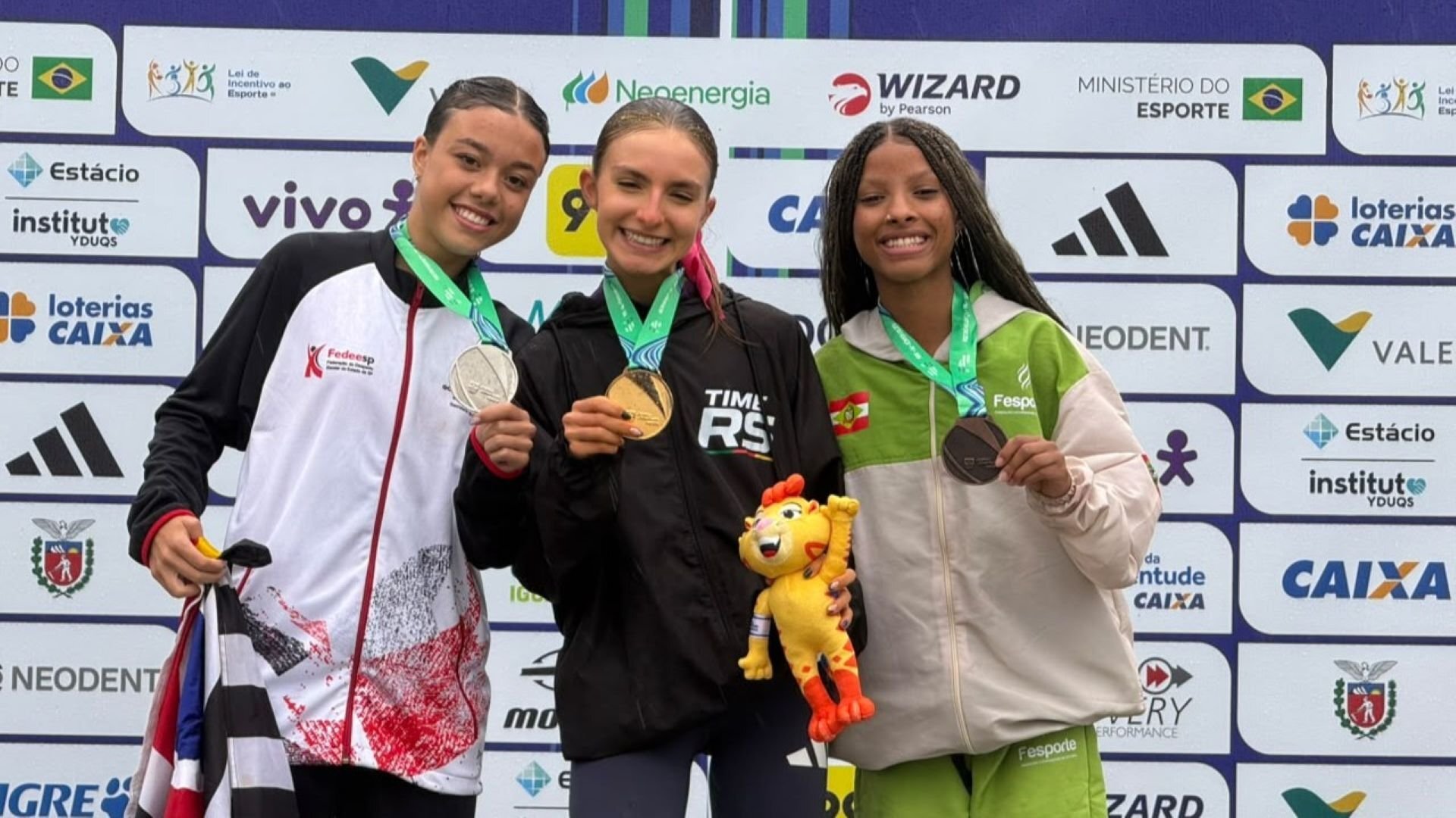 Santa-rosense conquista ouro nos 3.000 metros rasos dos Jogos da Juventude Caixa 2026