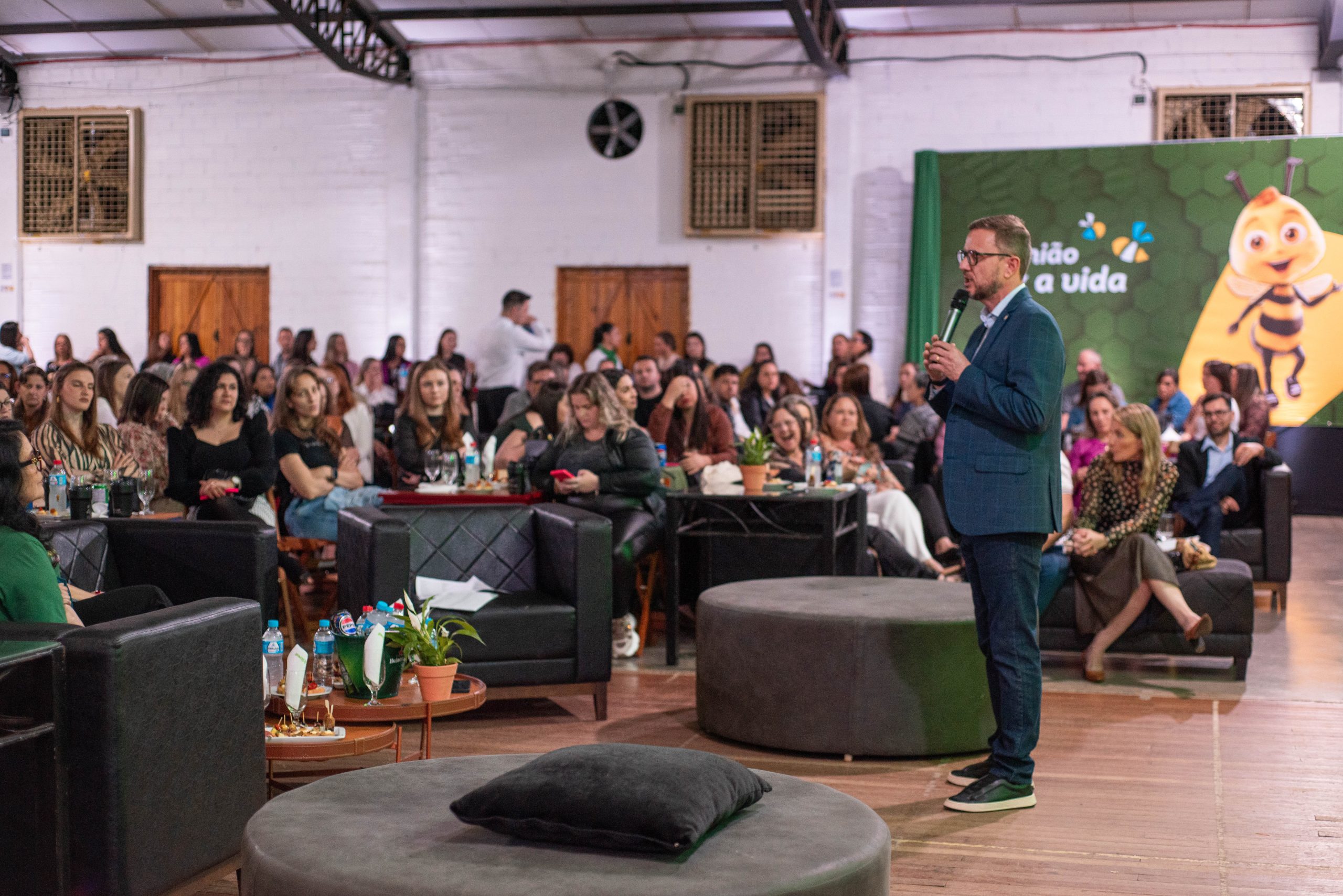 Sicredi União RS/ES realiza encontro de professores dos programas de educação