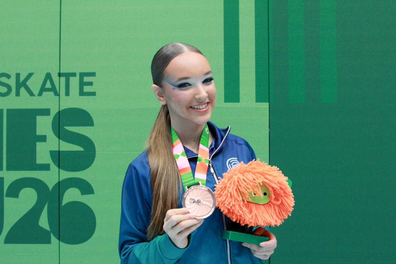 Patinadora santa-rosense conquista medalha de bronze no Mundial de Patinação Artística pelo segundo ano consecutivo